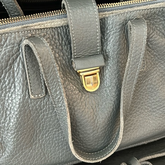 Roots Grey Pebbled Leather Multipocket Crossbody Bag Vintage - Picture 3 of 17